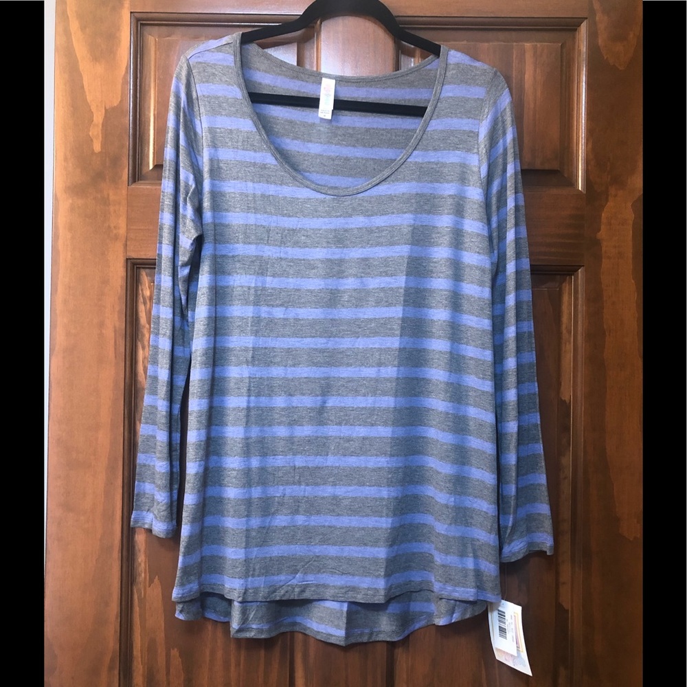 NWT LuLaRoe Lynnae Shirt - Grey and Blue Stripes